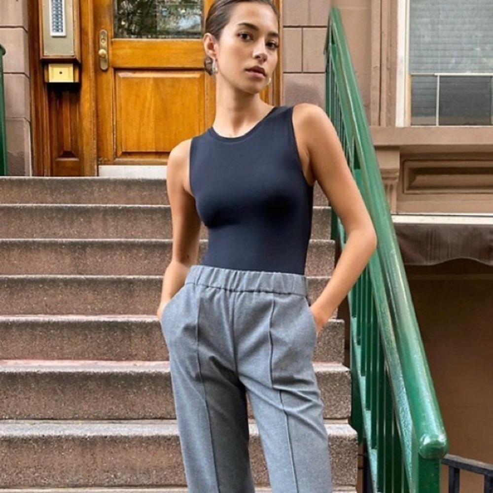 Babaton Contour Muscle Tank - Medium